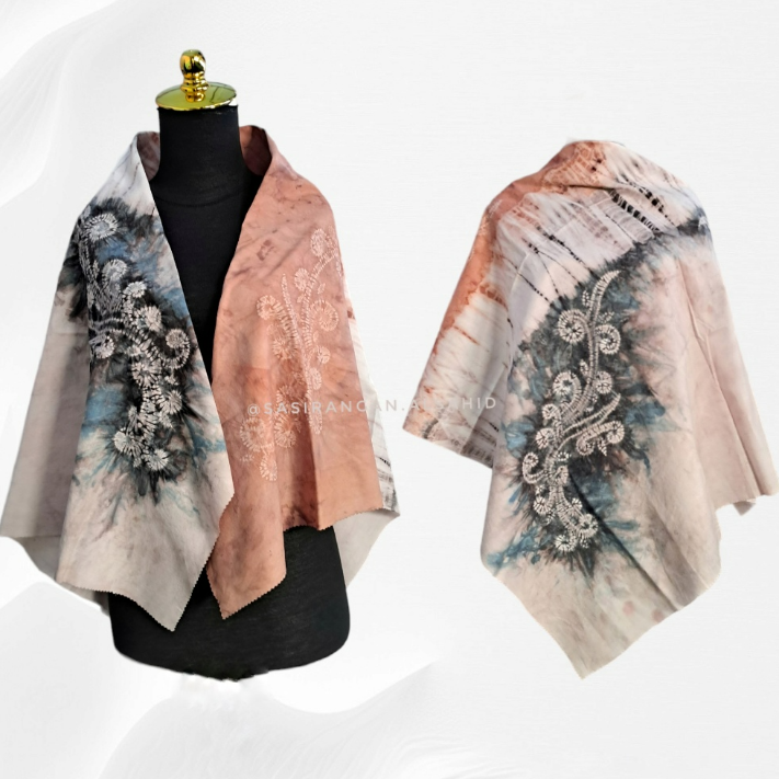 Kerudung sasirangan warna alam